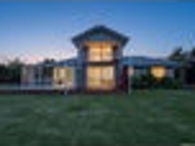 House for sale in Otakou