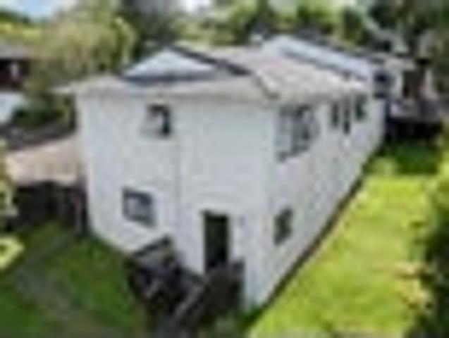 House for sale in Wairau Valley