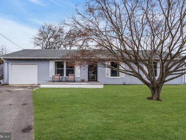 House for sale in Lanoka Harbor, New Jersey