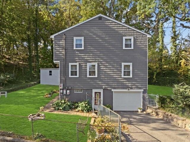 House for sale in Milton Upper Mills, Milton