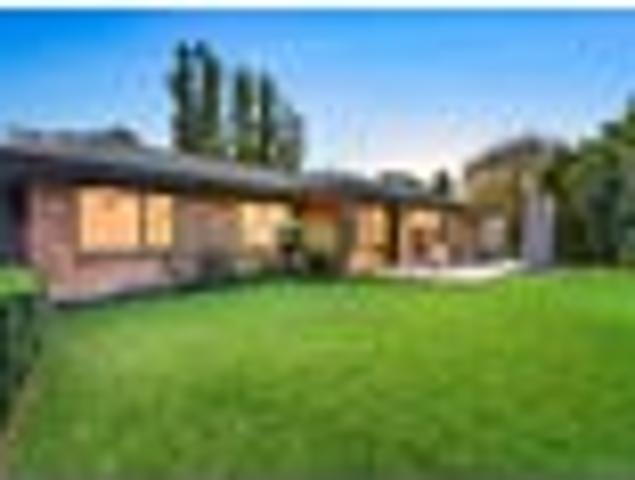House for sale in Paremoremo