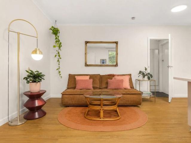 Apartment for rent in St Kilda West, Melbourne