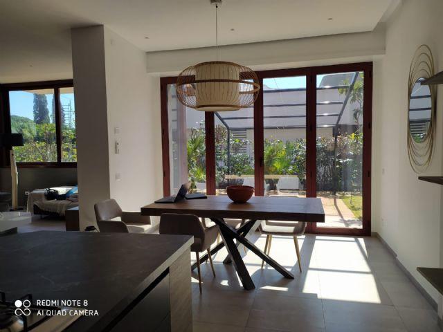 Villa Indipendente in affitto a Mare, Marche