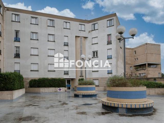 Appartement vente à Évry, Petit-bourg