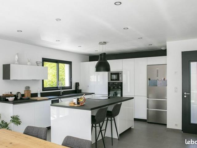 Maison vente à Carpentras, Sainte-cécile-les-vignes