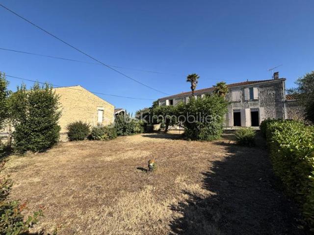 Maison vente à Fontenay-le-Comte, Nieul-sur-l'autise