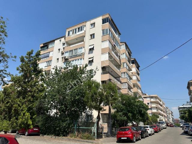 Karşiyaka, İzmir içerisinde kiralık mülk