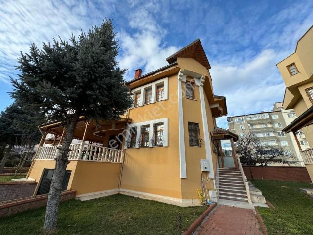 Tokat Merkez içerisinde satılık Villa
