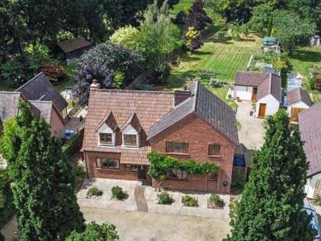 House for sale in Fordham Heath, Essex