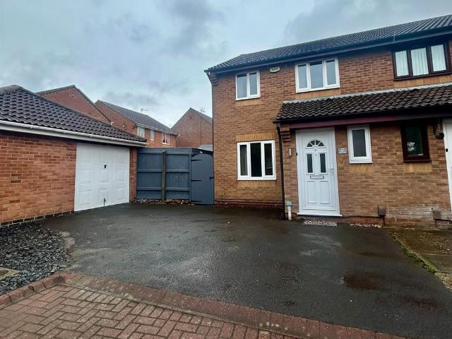 House for rent in Wybers Wood, Bradley