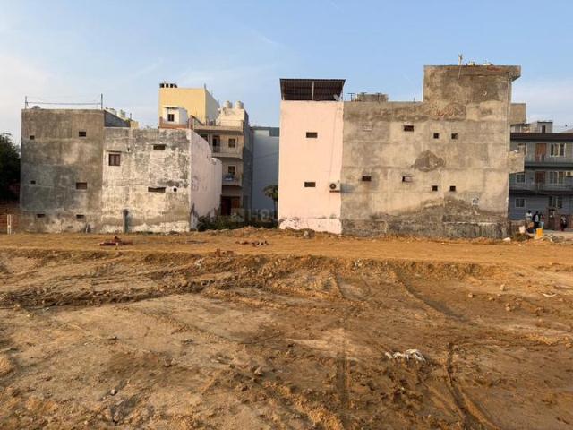 Land for sale in South West Delhi, Deri
