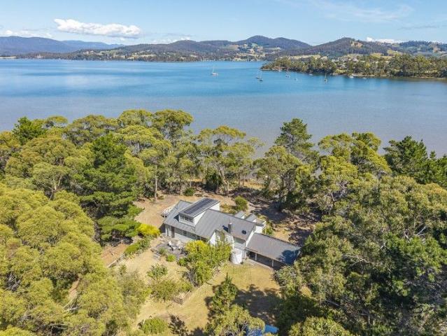 House for sale in Abels Bay, Tasmania