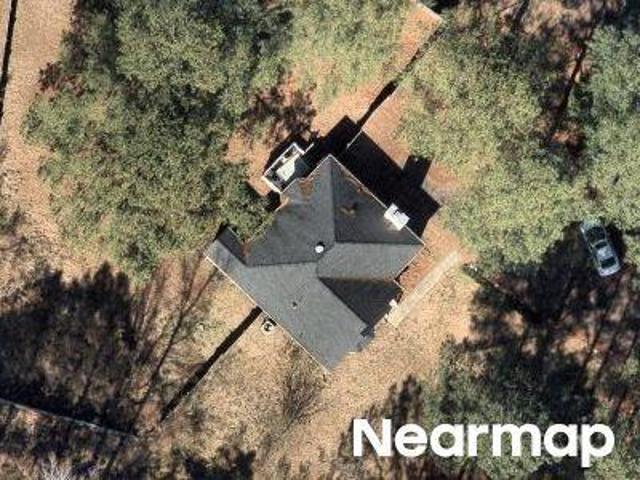 House for sale in Clayton