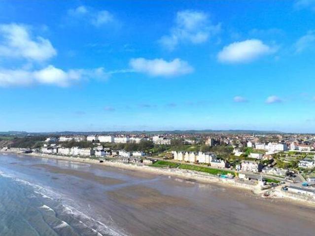 House for sale in Filey, North Yorkshire