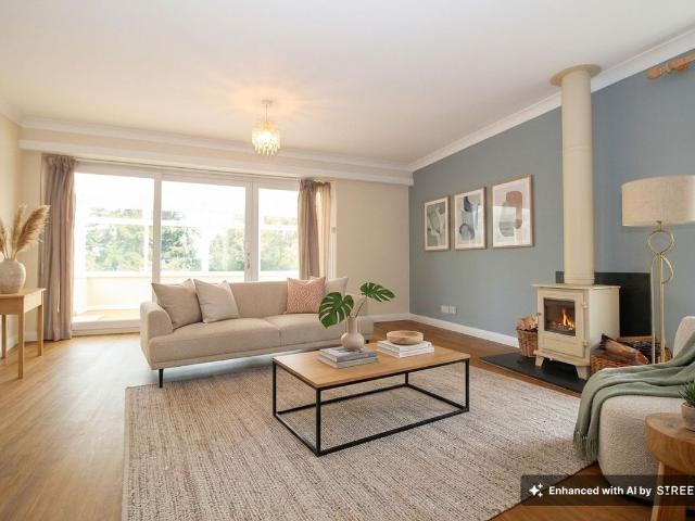 House for rent in Sparrows Green, Wealden