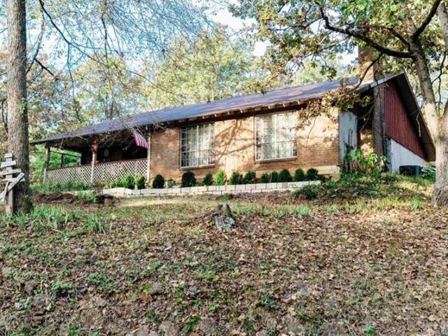 House for sale in Avinger