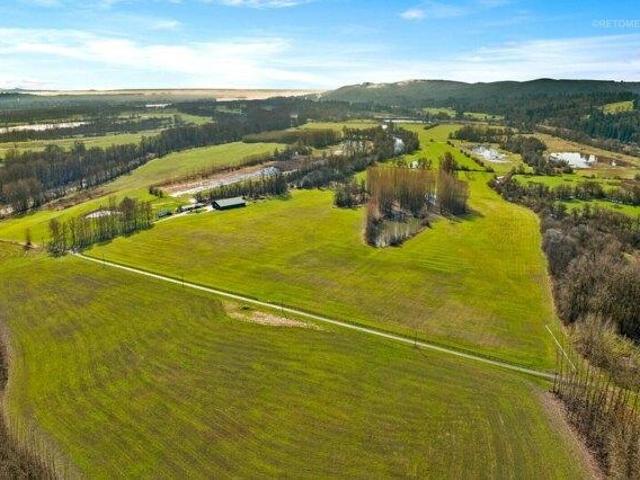 Land for sale in Deer Island