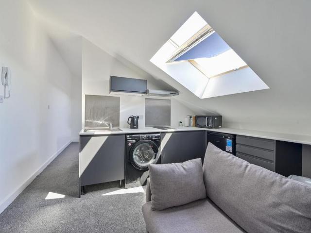 Apartment for rent in Lombard Business Park, Greater London