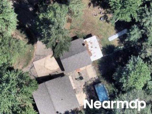 House for sale in Town of Saratoga, Wood County