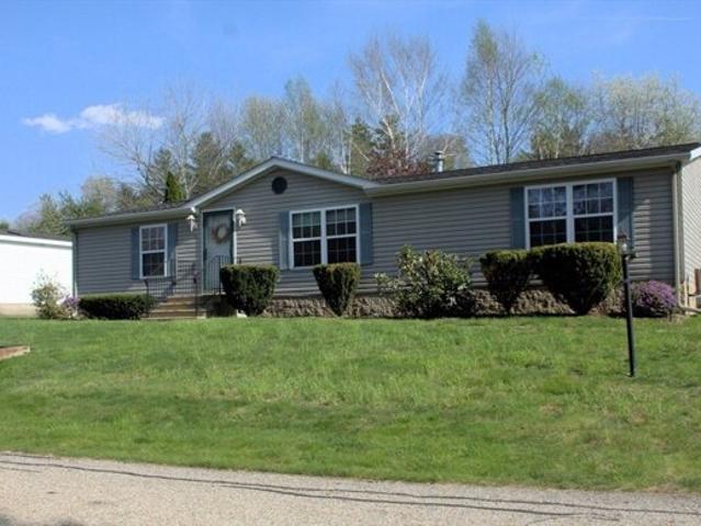 House for sale in Brookfield, Massachusetts