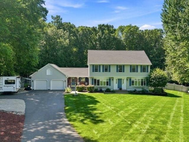 House for sale in Hampden, Massachusetts