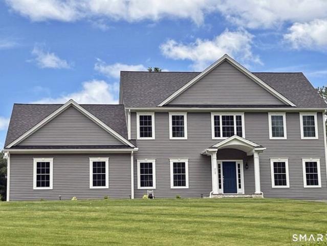 House for sale in Middlebury, Connecticut