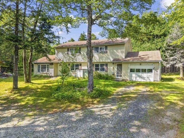 House for sale in Saint George, Knox County