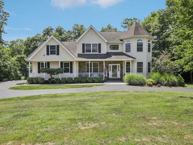 House for sale in Fort Montgomery, New York