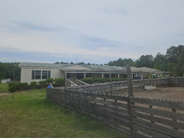 House for sale in Hamlet, North Carolina
