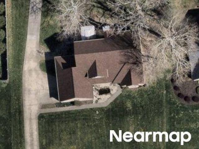 House for sale in Greenfield