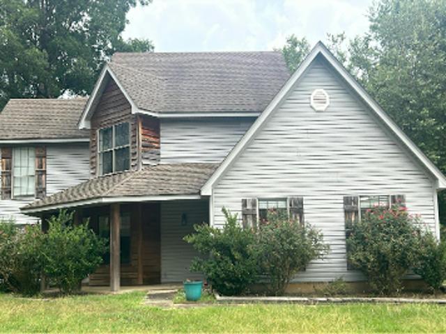 House for sale in Grenada, Mississippi