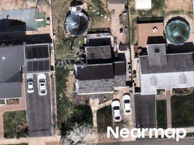 House for sale in Bergenfield, New Jersey