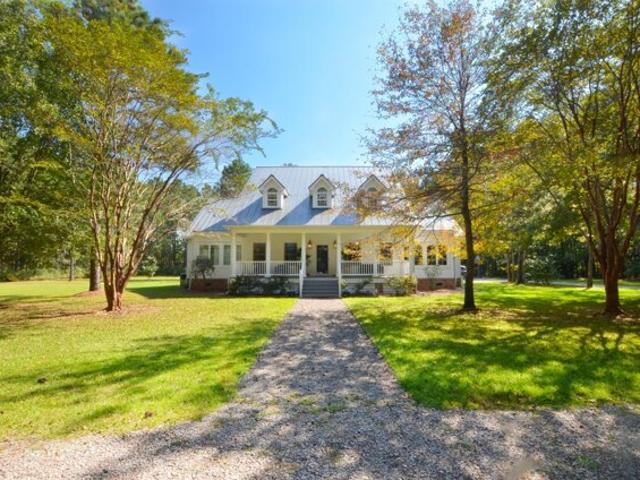 House for sale in Huger, South Carolina
