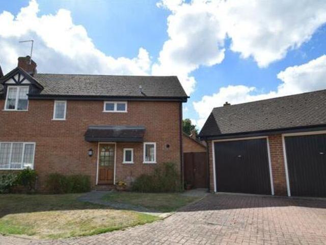 House for rent in Pinner, Greater London