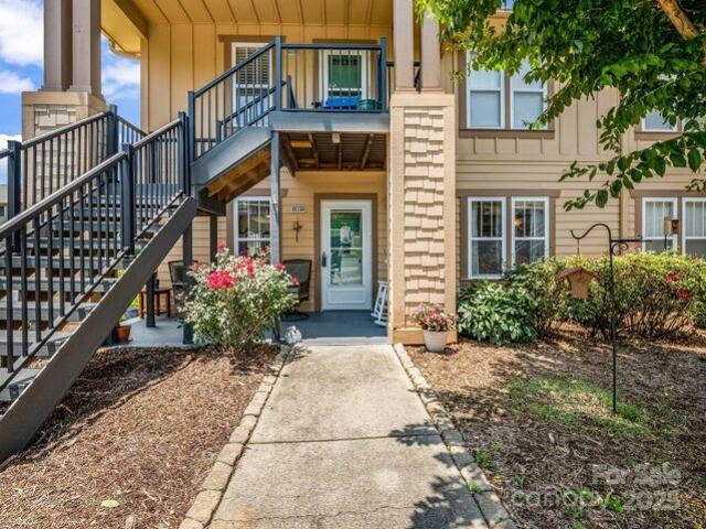 Condo for sale in Hendersonville