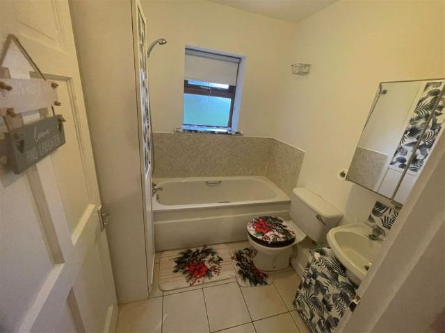 Apartment to rent in Tallaght, North Tipperary