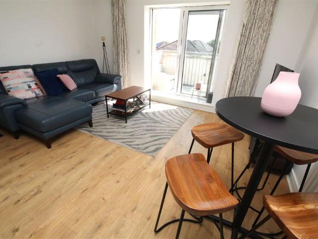 Apartment to rent in Tallaght, North Tipperary