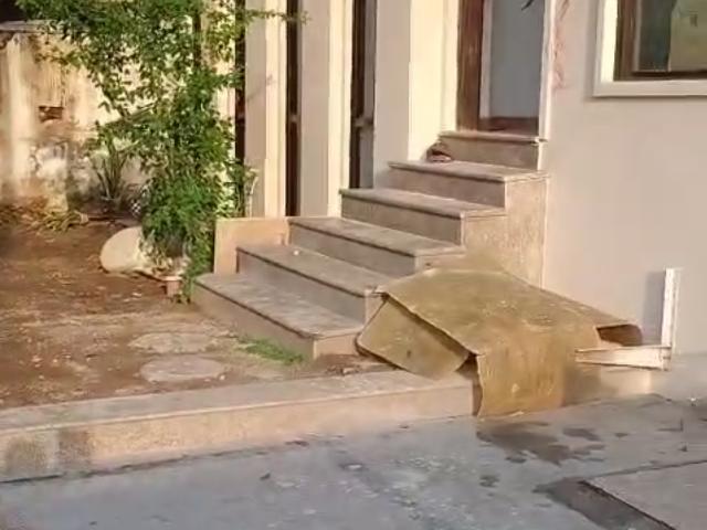 House for rent in Deri