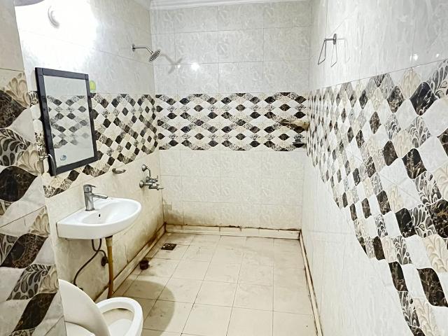 Property for rent in Deri