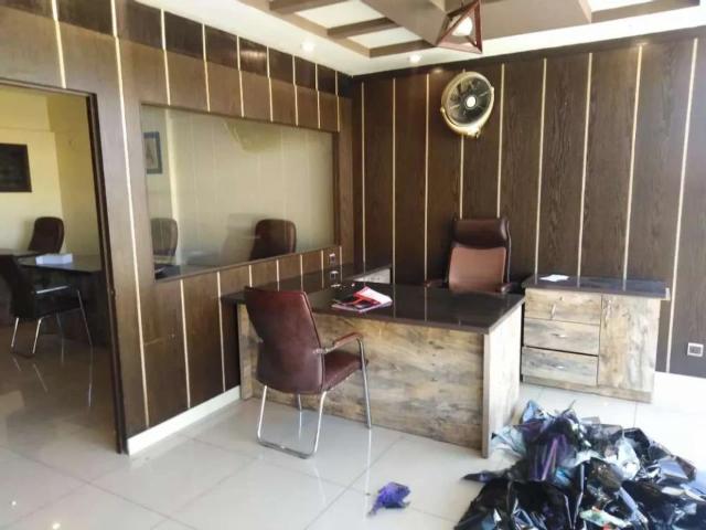 Commercial for rent in 4 ڈی ایچ اے فیز, کراچی ڈویژن