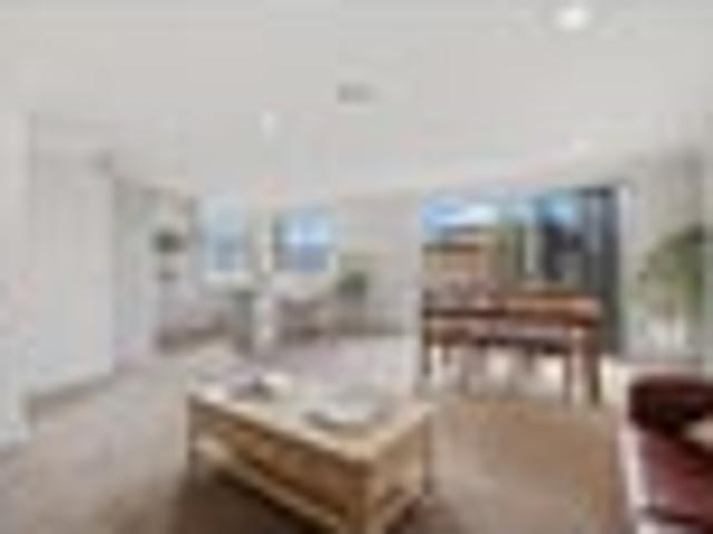 Townhouse for sale in Otakou