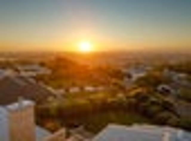 House for sale in Chaslands, Canterbury