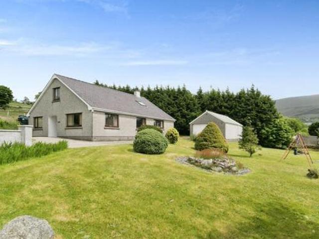 House for sale in Caernarfon, Wales