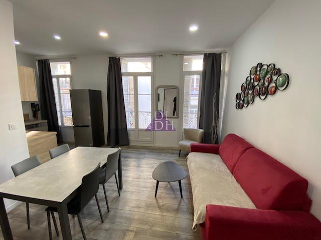 Appartement location à Arrondissement de Toulon, Hyères
