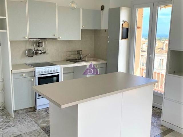 Appartement location à Arrondissement de Toulon, Hyères