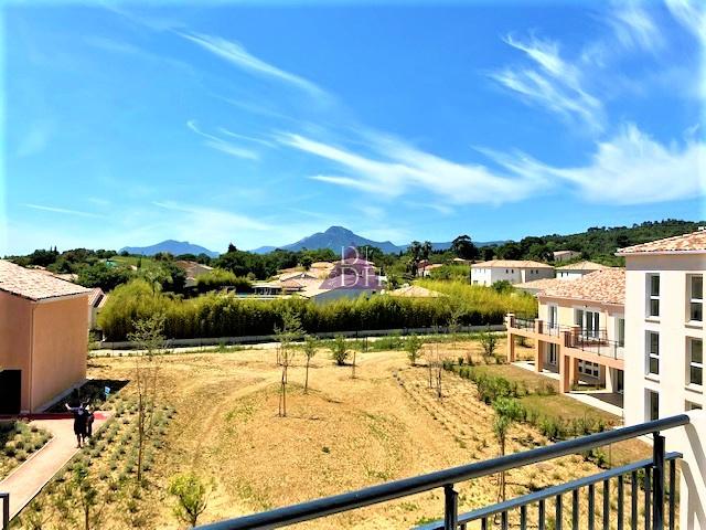 Appartement location à Arrondissement de Toulon, Hyères