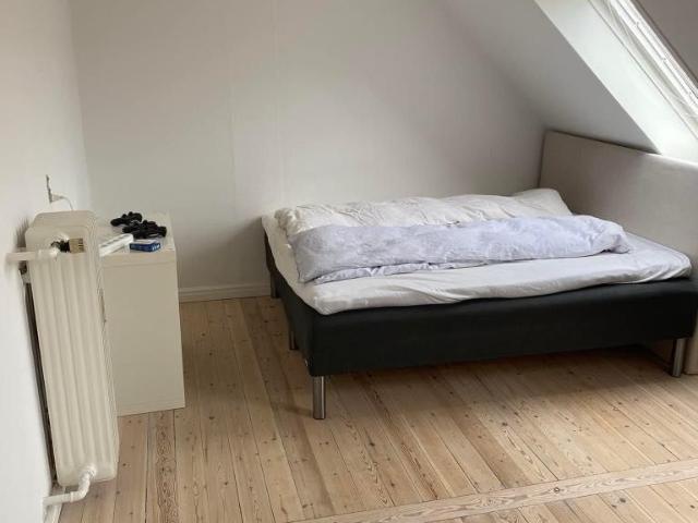 Zimmer til leje i Århus