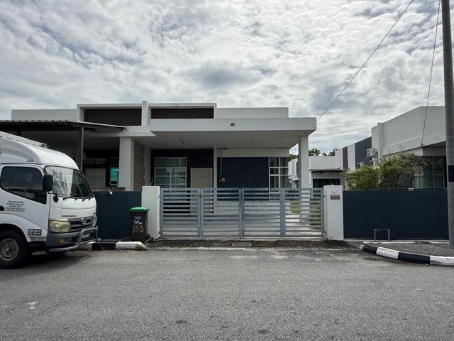 Residential House for sale in Lunas, Kedah