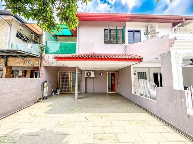 Terraced House for sale in Country Heights Damansara, Kuala Lumpur