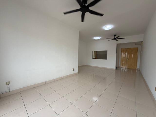 Apartment for sale in Country Heights Damansara, Kuala Lumpur